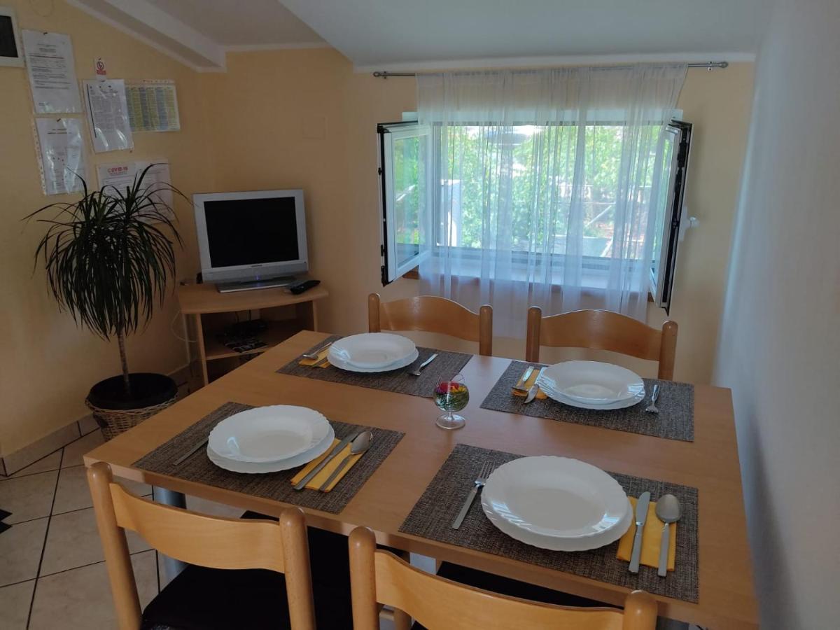 Apartmani Danica Risika Exterior foto